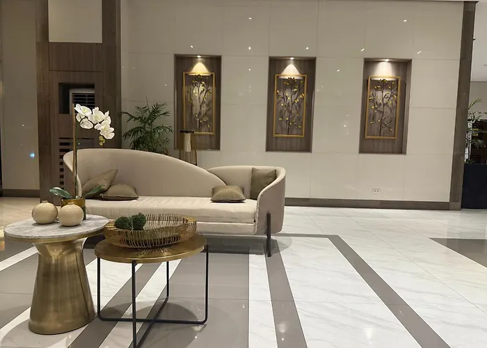 Apartment 81 Newport Boulevard Across Naia T3 Airport Manila