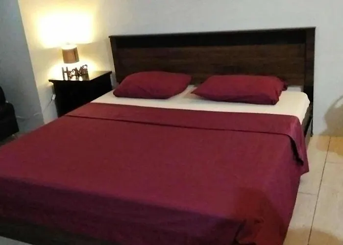 Apartment 81 Newport Boulevard Across Naia T3 Airport Manila