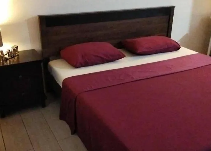 Apartment 81 Newport Boulevard Across Naia T3 Airport