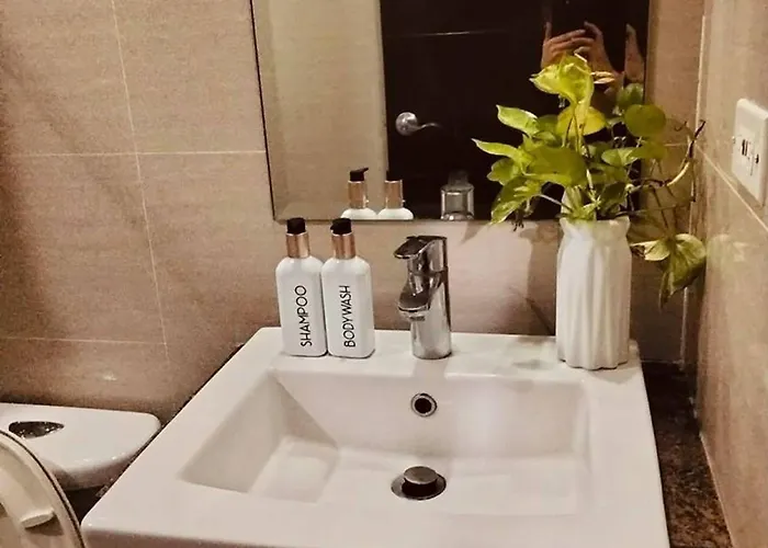 81 Newport Boulevard Across Naia T3 Airport * Manila